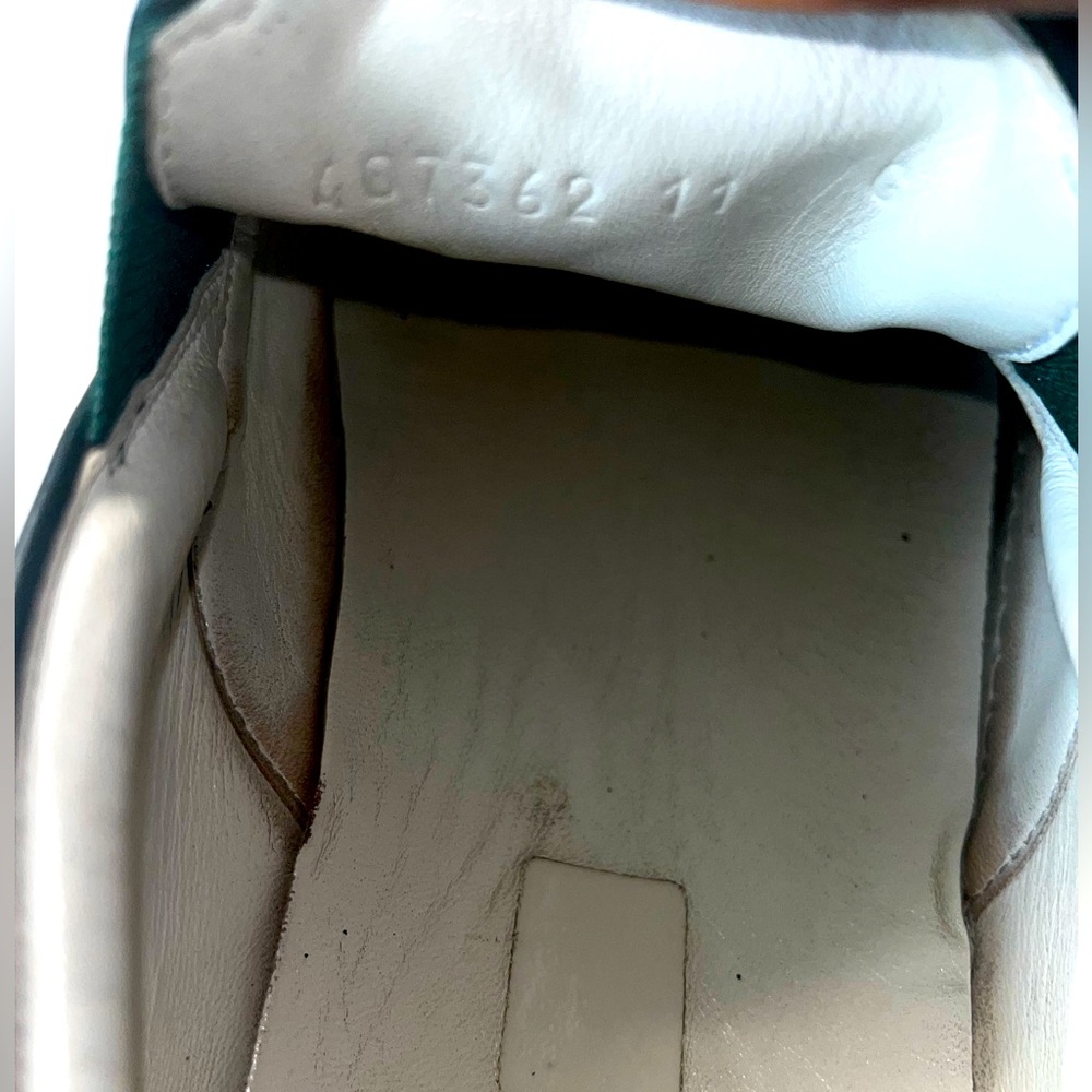 Gucci Men’s Slip-on GG Supreme Ace Sneaker, size 11 - Picture 4 of 10